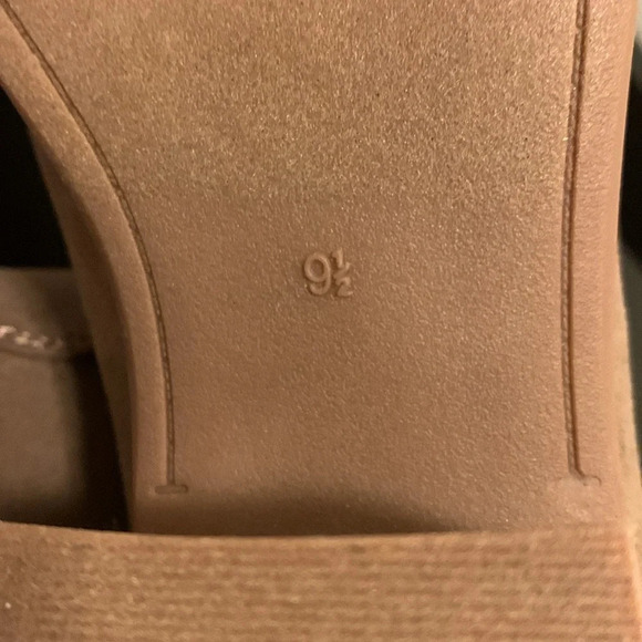 OLD NAVY Faux Suede Western Ankle Boots in Mocha Latte‎ - Picture 13 of 13